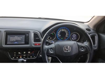 Honda HR-V 1.8 E Limited รุ่นปี 2017 ออกรถ  2018  วิ่ง 11X,XXX ขาย 550,000 บาท มือเดียว เจ้าของใช้เอง เช็คศูนย์ตลอด เช็คประวัติได้  แถม ป.1ซ่อมห้าง หมด มค.67  สนใจติดต่อ 0815327294 รูปที่ 4